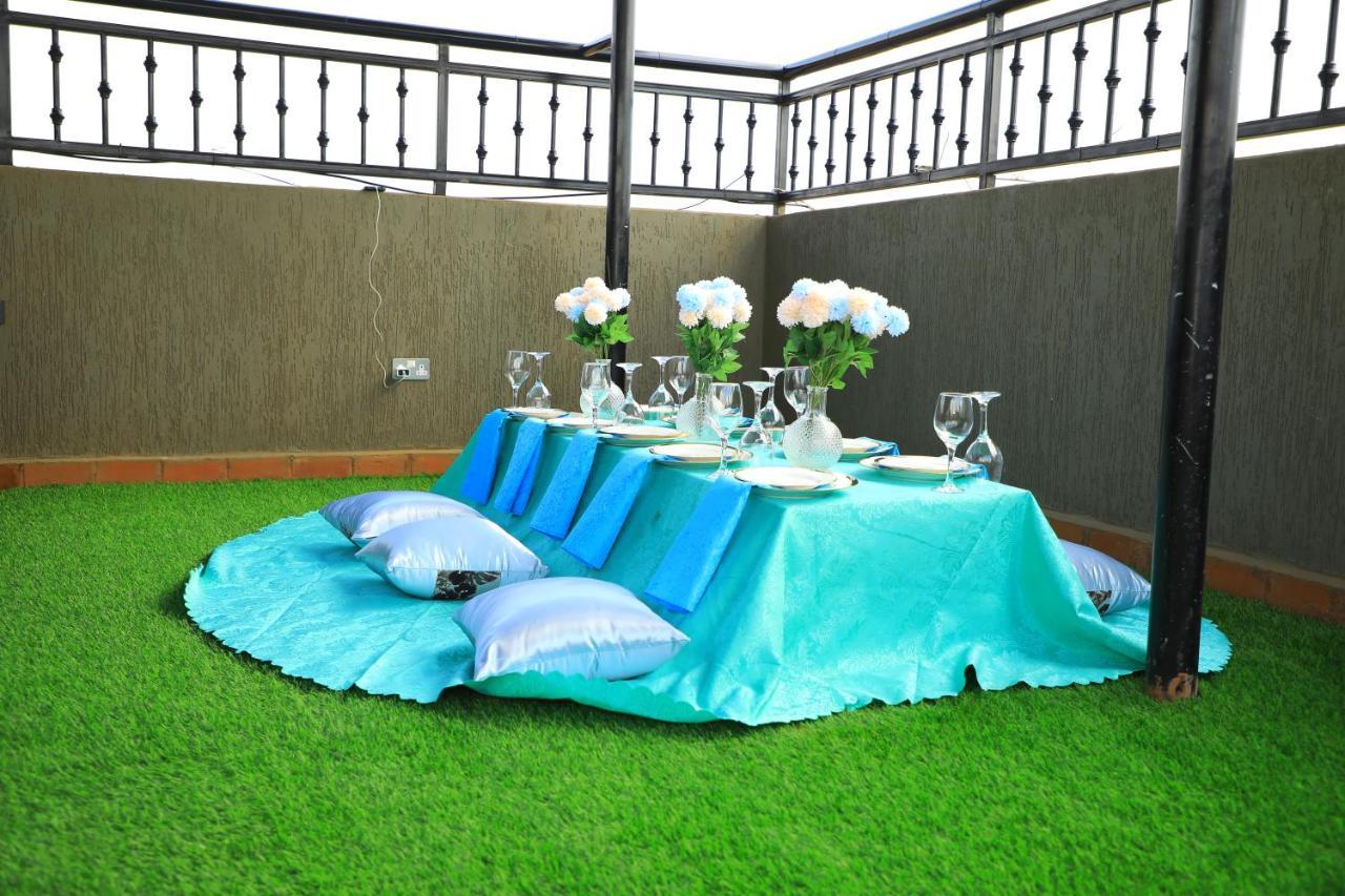 Galaxy Motel Kampala Exterior foto